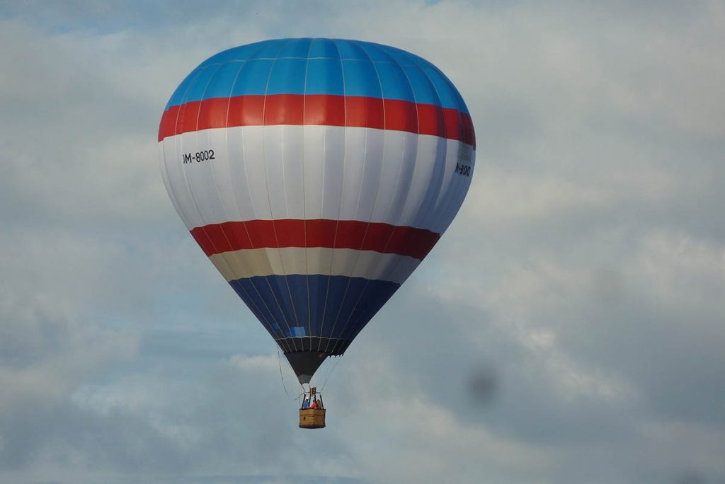 Balón na oblohe